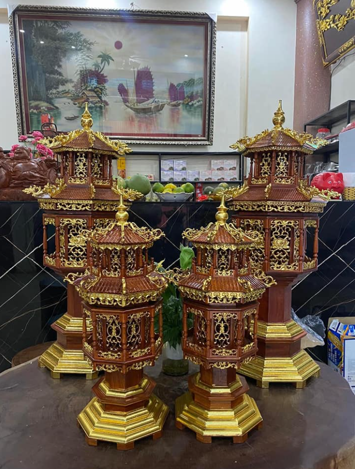 Đôi đèn thờ lục năng để bàn thờ gỗ hương cao 41cm